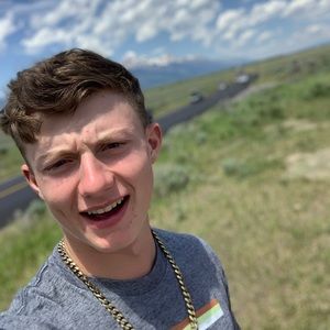 Meet your Posher, Dylan